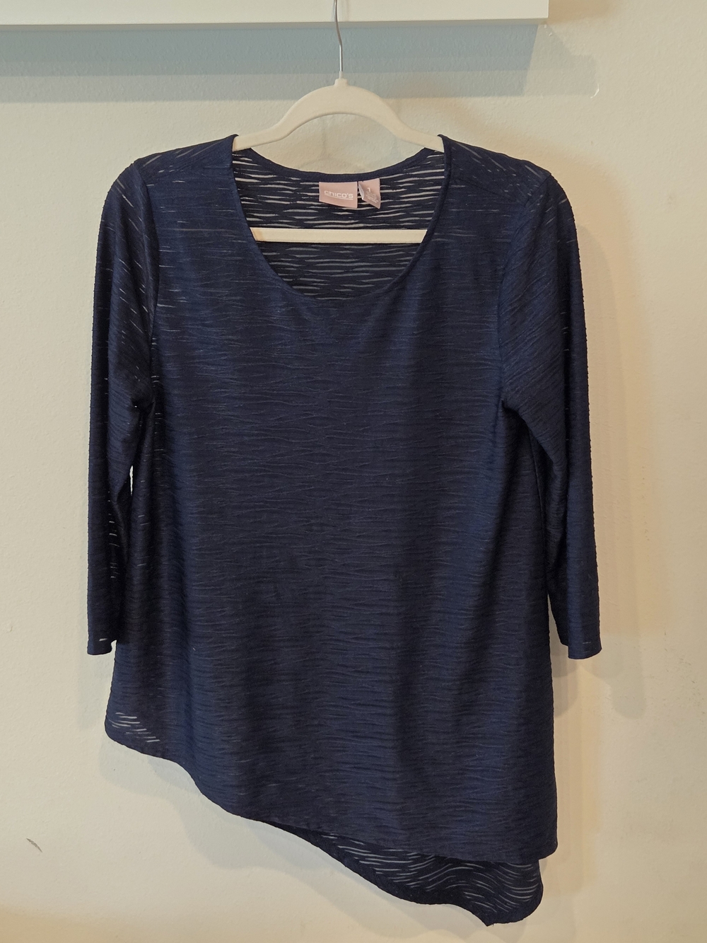 Chico's Navy Scoop Neck Asymmetric Hem Long Sleeve Top